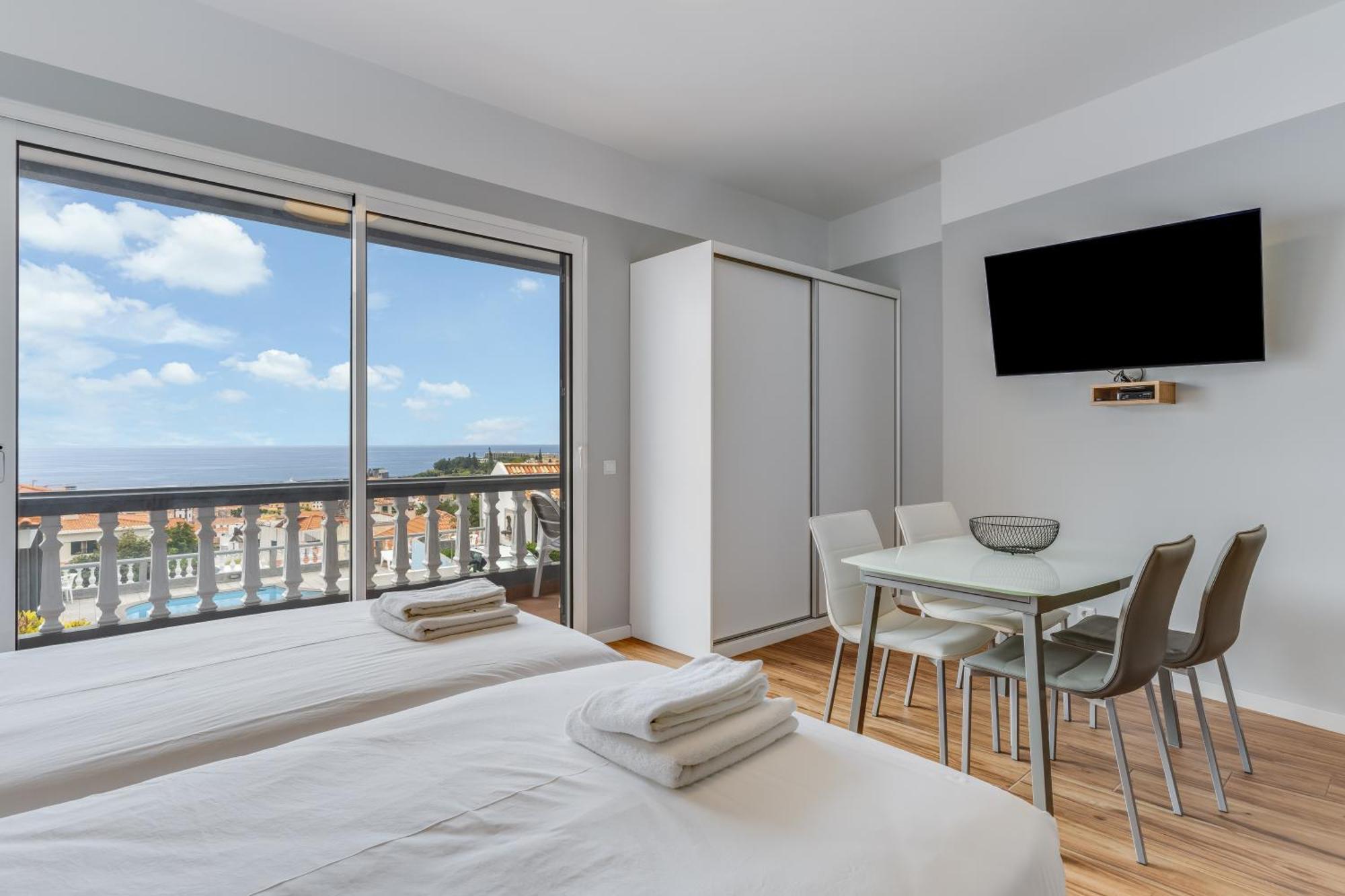 Villa Winter Apt 2 ฟุงชาล ภายนอก รูปภาพ